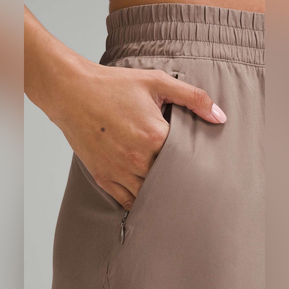 NWT Lululemon Swift Wide Leg Pants - Picture 4 of 4